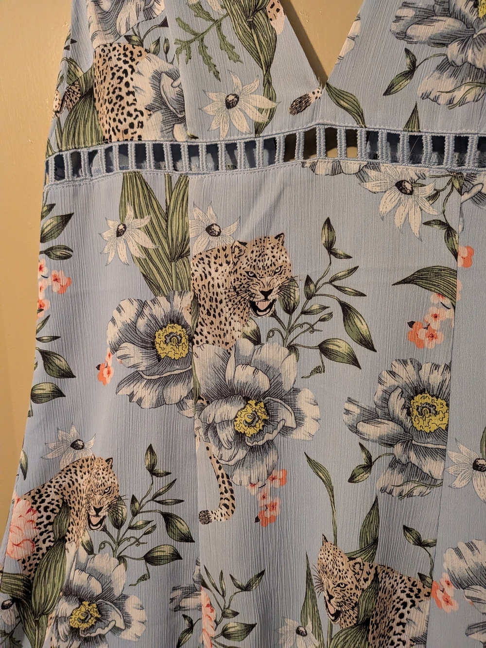 NWOT H&M Divided Light Blue Jungle
And Cheetah Print Dress - Picture 3 of 4